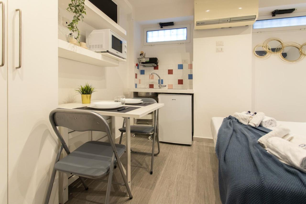 Nina - Tiny Suite In Trastevere Rome Exterior photo