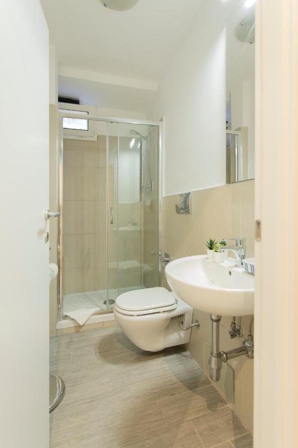 Nina - Tiny Suite In Trastevere Rome Exterior photo